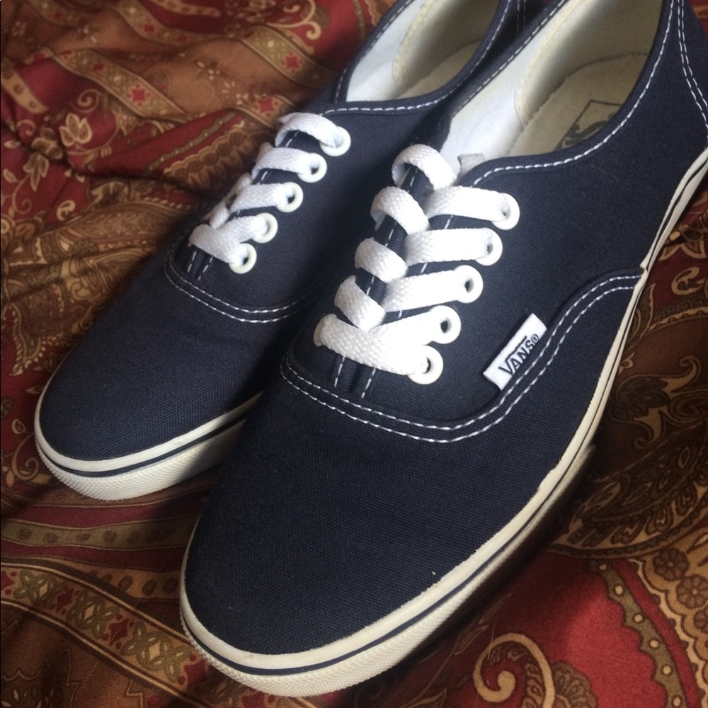 Vans navy blue